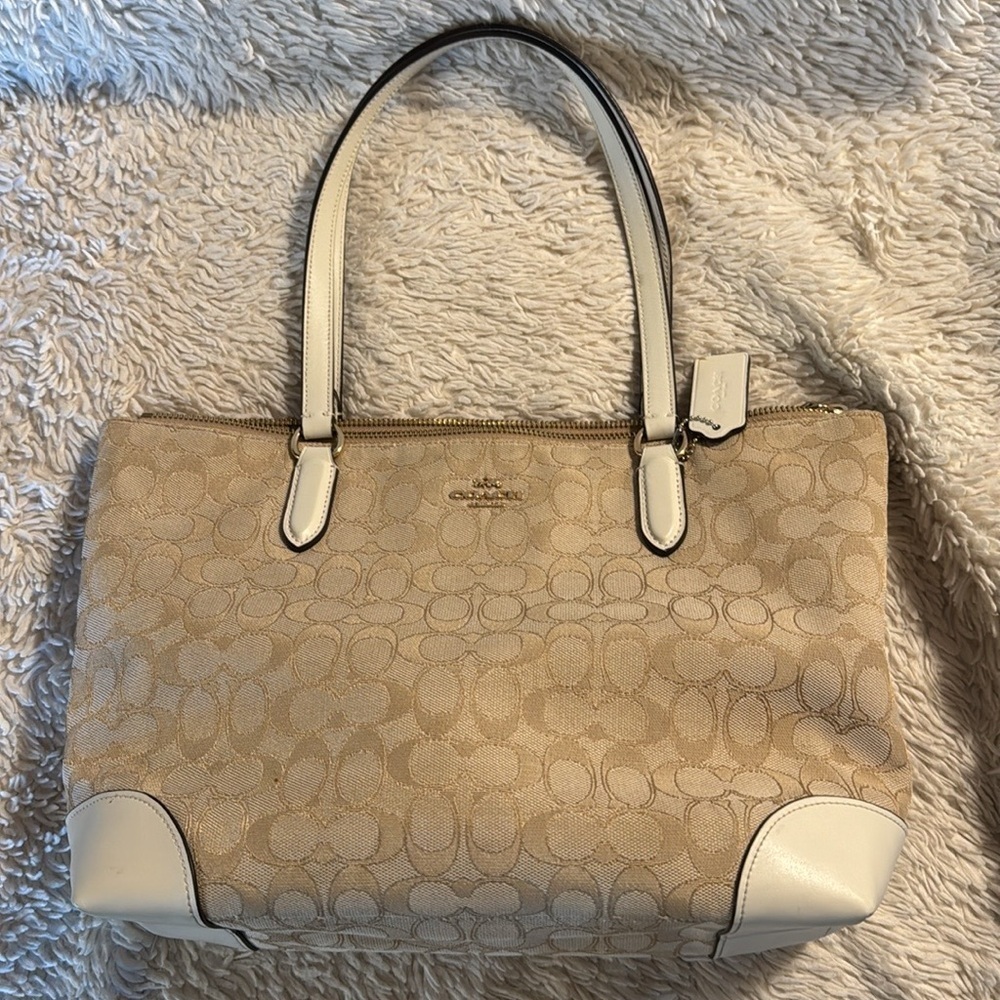 Coach F29958 Signature Jacquard Zip Tote Bag - Light Khaki/Chalk - Picture 12 of 12